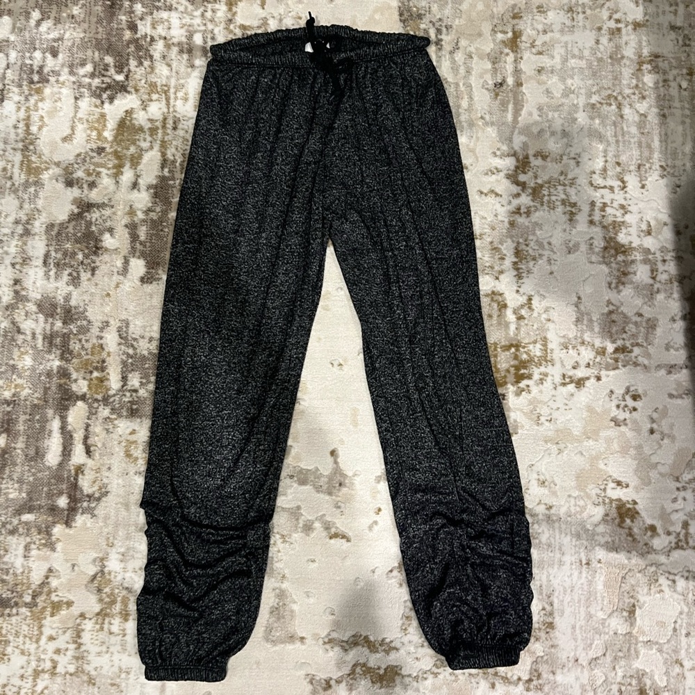 Pink by Victoria’s Secret - black sweats